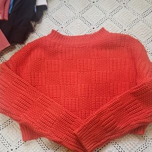Willow & Wind Beautiful Red Cropped Crew Neck Sweater